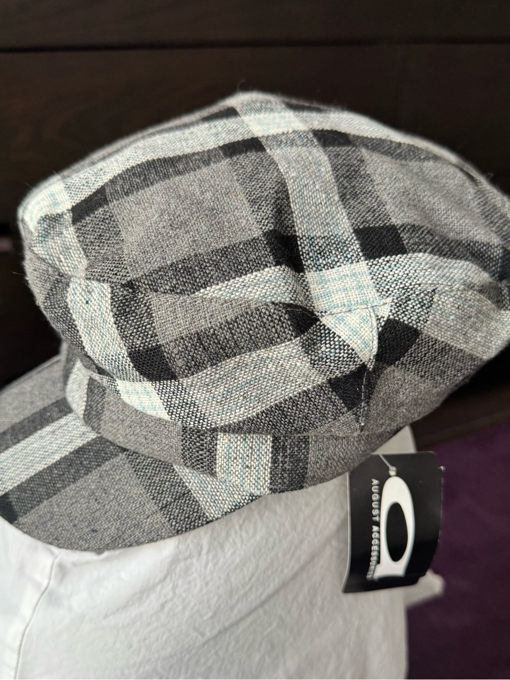 Plaid Newsboy Cap in Gray and Black